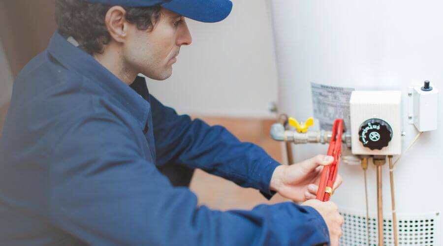 Professional industrial roofing company in McKee, KY